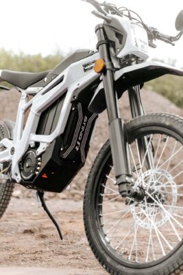 TALARIA STING L3E ROAD LEGAL, street legal electric motorcycle, road legal electric bike, L3E electric vehicle, electric motorcycle USA, electric motorcycle Europe, street legal dirt bike